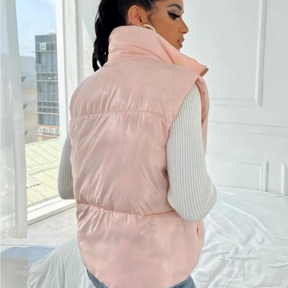 Puffervest 💕 - Picture 2 of 6